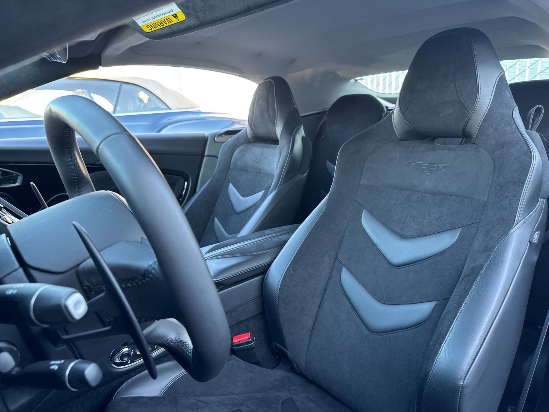 Used 2020 Aston Martin DBS Superleggera Volante image 11