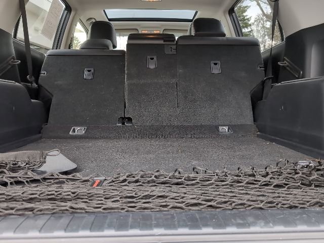 Used 2021 Toyota 4Runner SR5 Premium w/ Moonroof Package AWD/4WD image 32