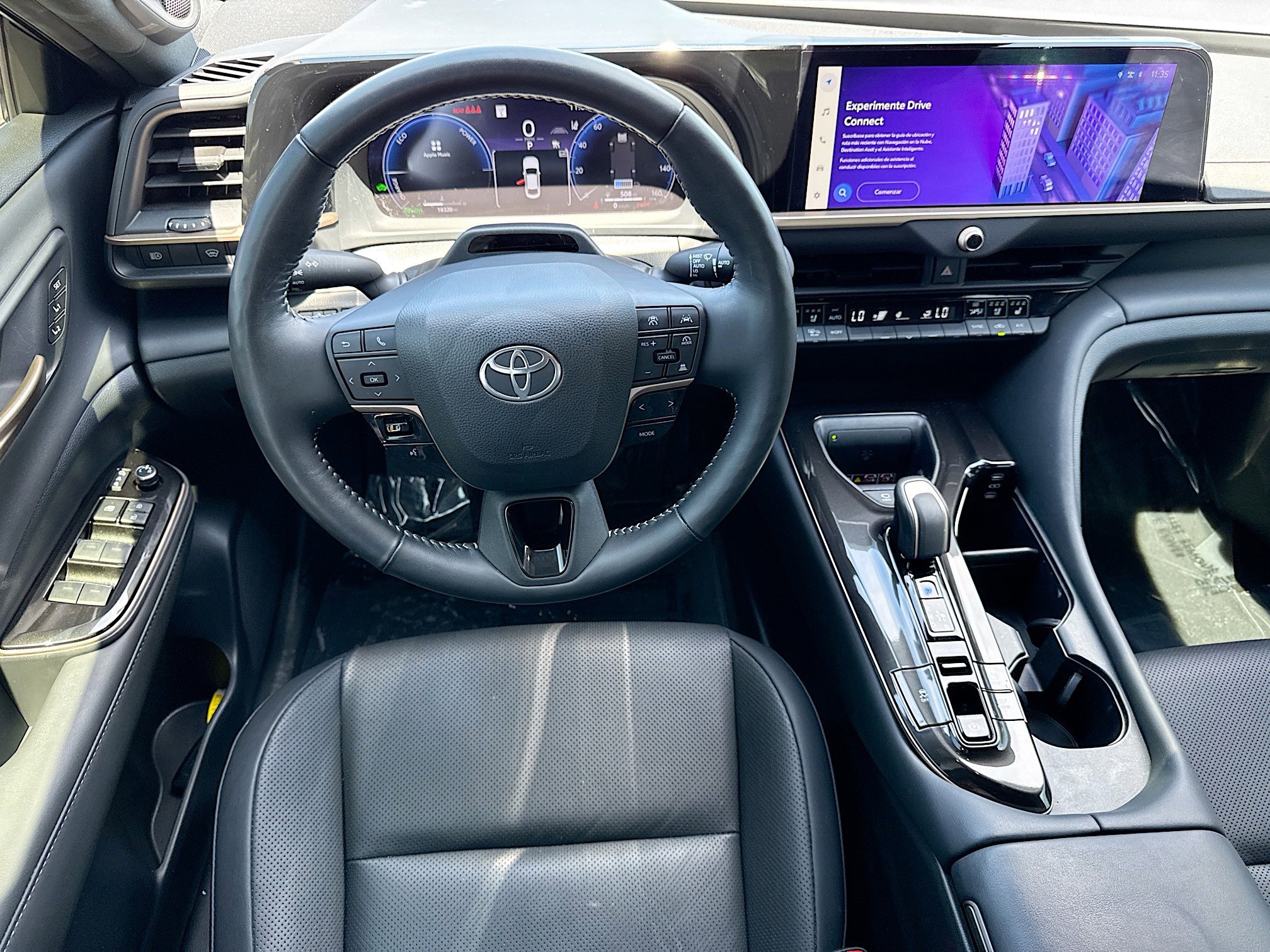 Used 2024 Toyota Crown w/ Advanced Technology Package AWD/4WD image 16