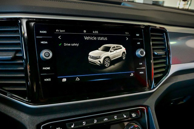 Used 2022 Volkswagen Atlas Cross Sport SEL Premium R-Line image 42