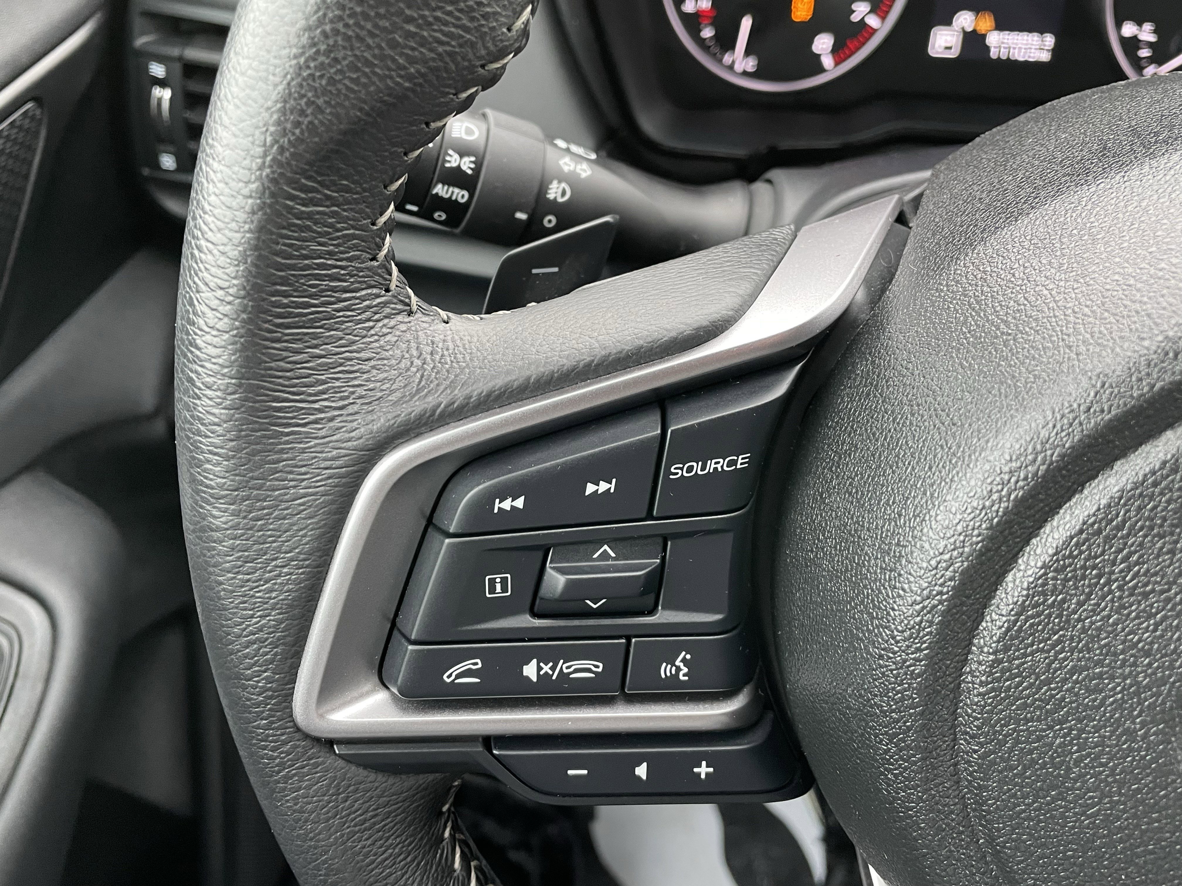 Used 2025 Subaru Outback Premium w/ Popular Package #1A image 26