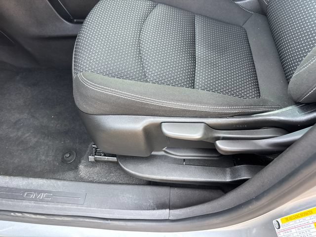 Used 2024 GMC Terrain SLE AWD/4WD image 7