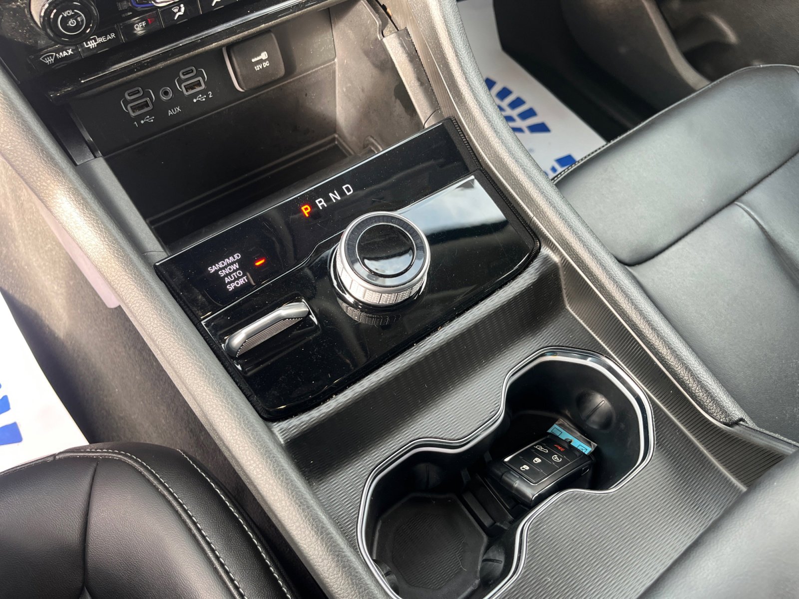 Certified 2024 Jeep Grand Cherokee Limited image 31