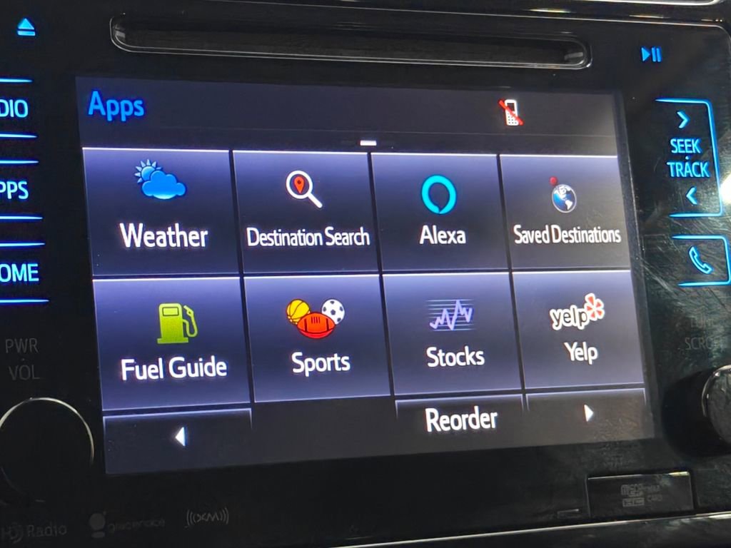 Used 2016 Toyota Prius Three image 30
