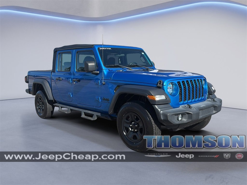 Used 2020 Jeep Gladiator Sport video 1
