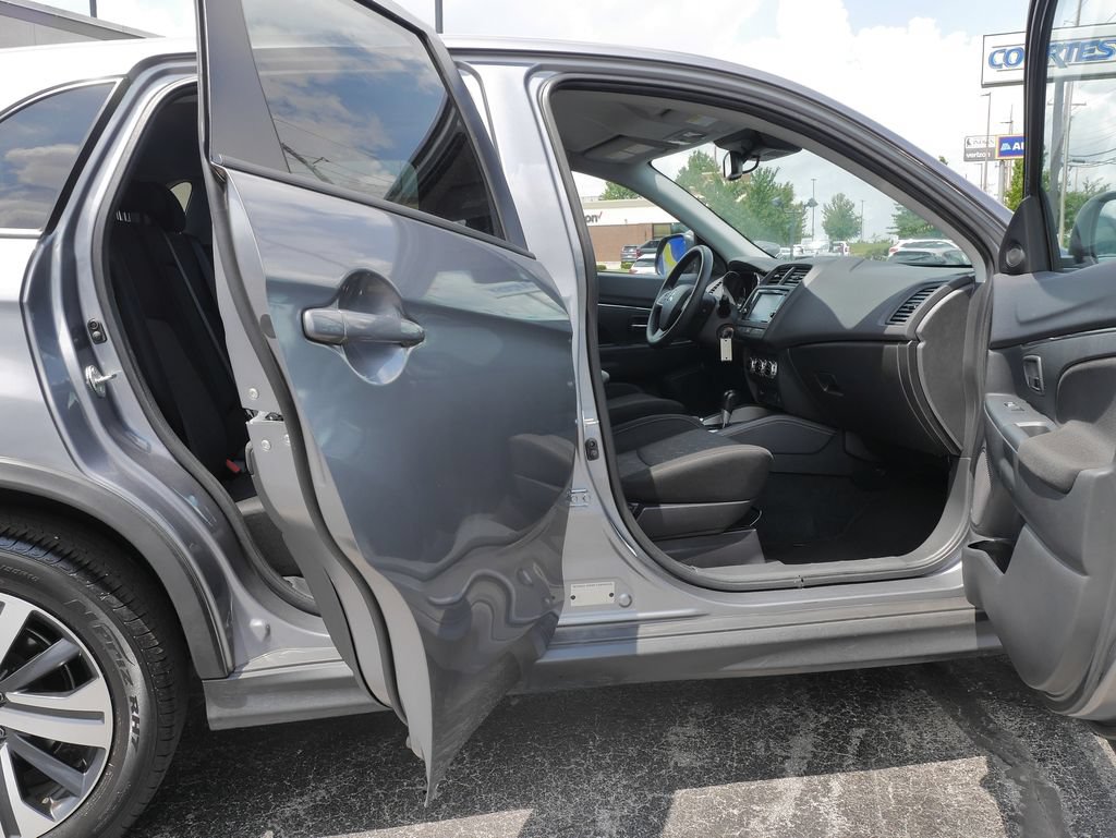 Used 2025 Mitsubishi Outlander Sport ES AWD/4WD image 10