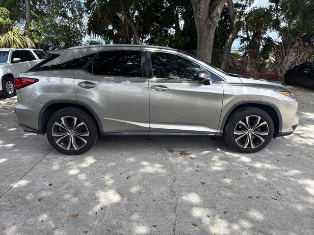 Used 2018 Lexus RX 350 FWD w/ Premium Package image 6