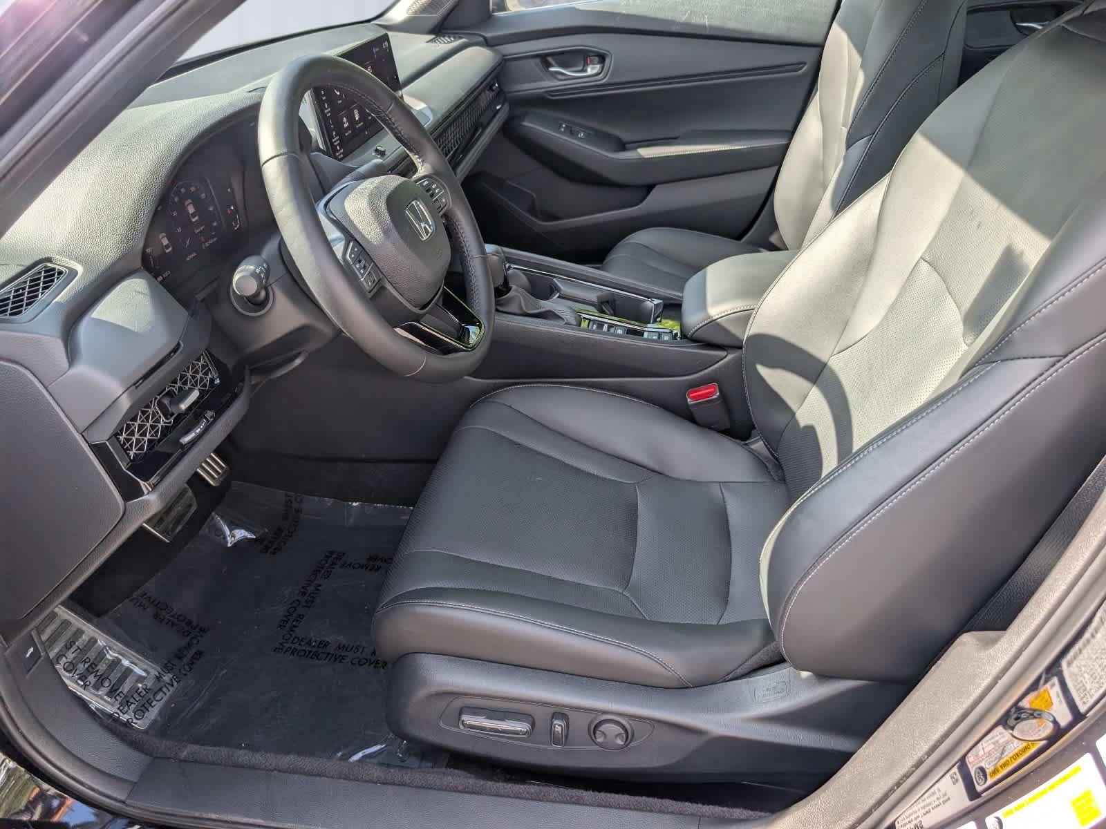 Used 2023 Honda Accord Sport image 15