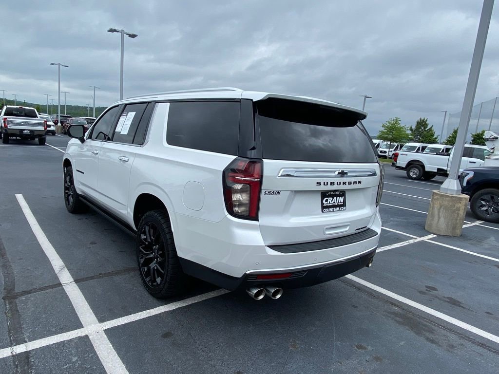 Used 2022 Chevrolet Suburban Premier AWD/4WD image 5