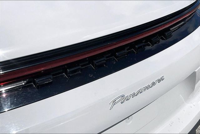 Used 2024 Porsche Panamera 4 image 21