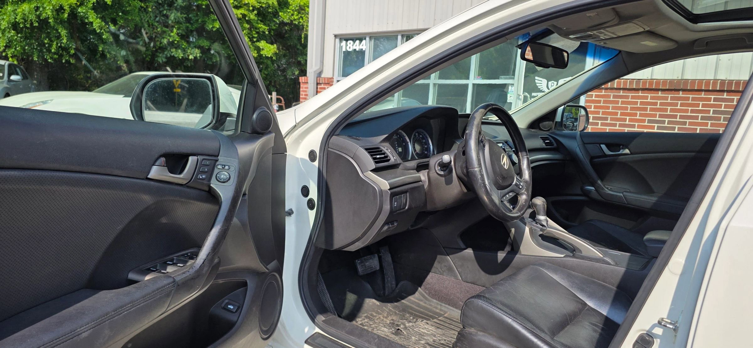 Used 2009 Acura TSX Sedan FWD image 8