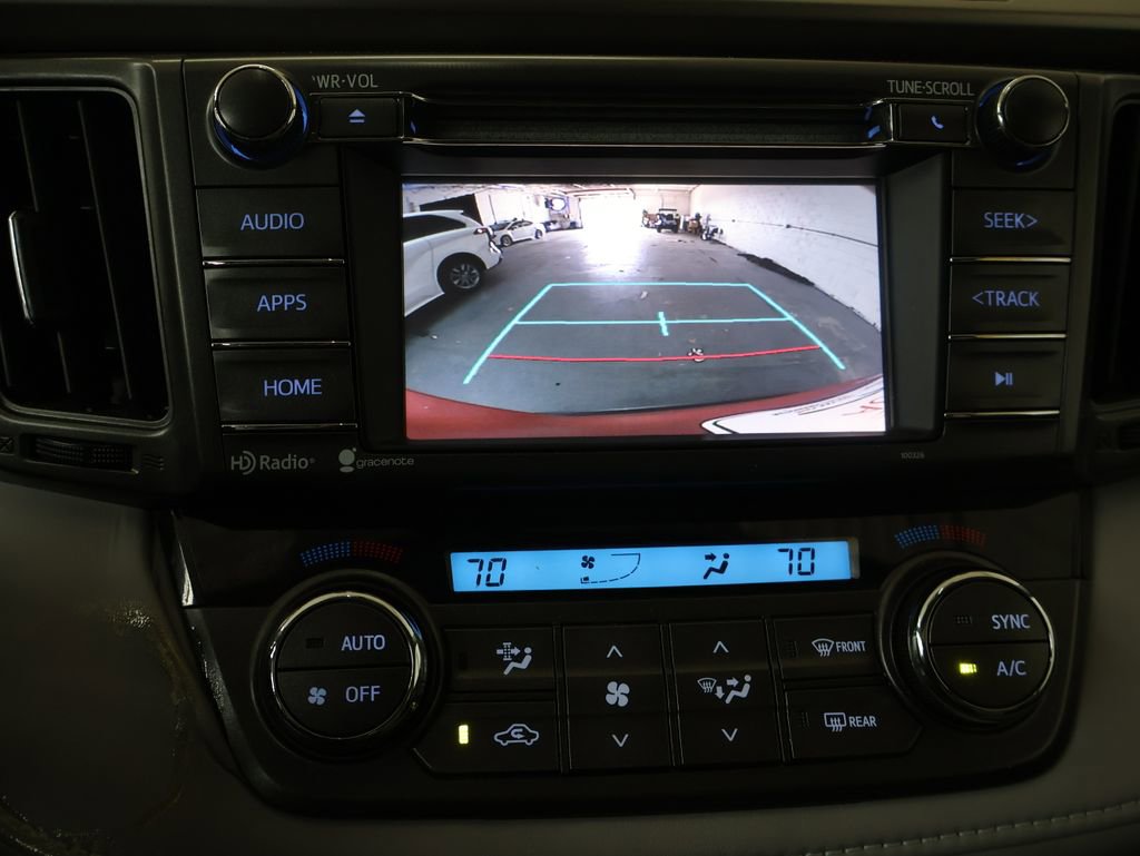 Used 2015 Toyota RAV4 XLE FWD image 24