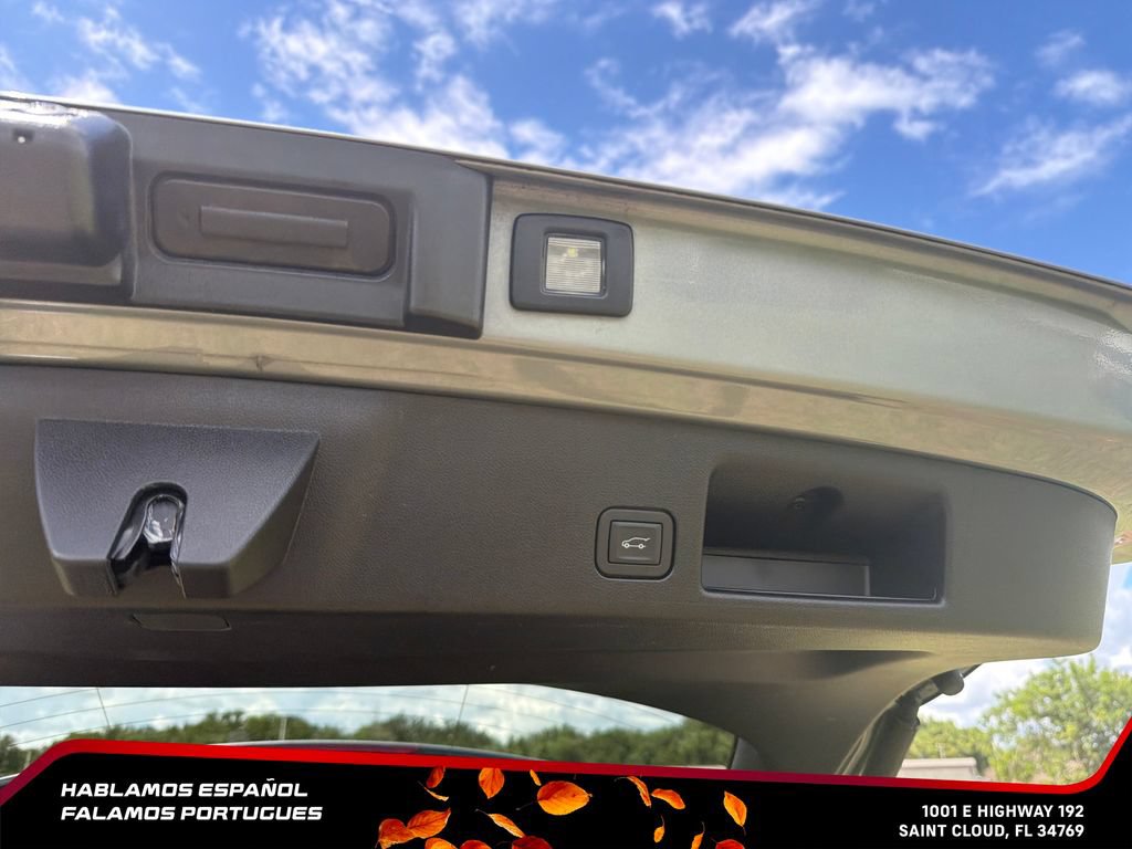 Used 2025 Chevrolet Equinox EV LT w/ Convenience Package FWD image 32
