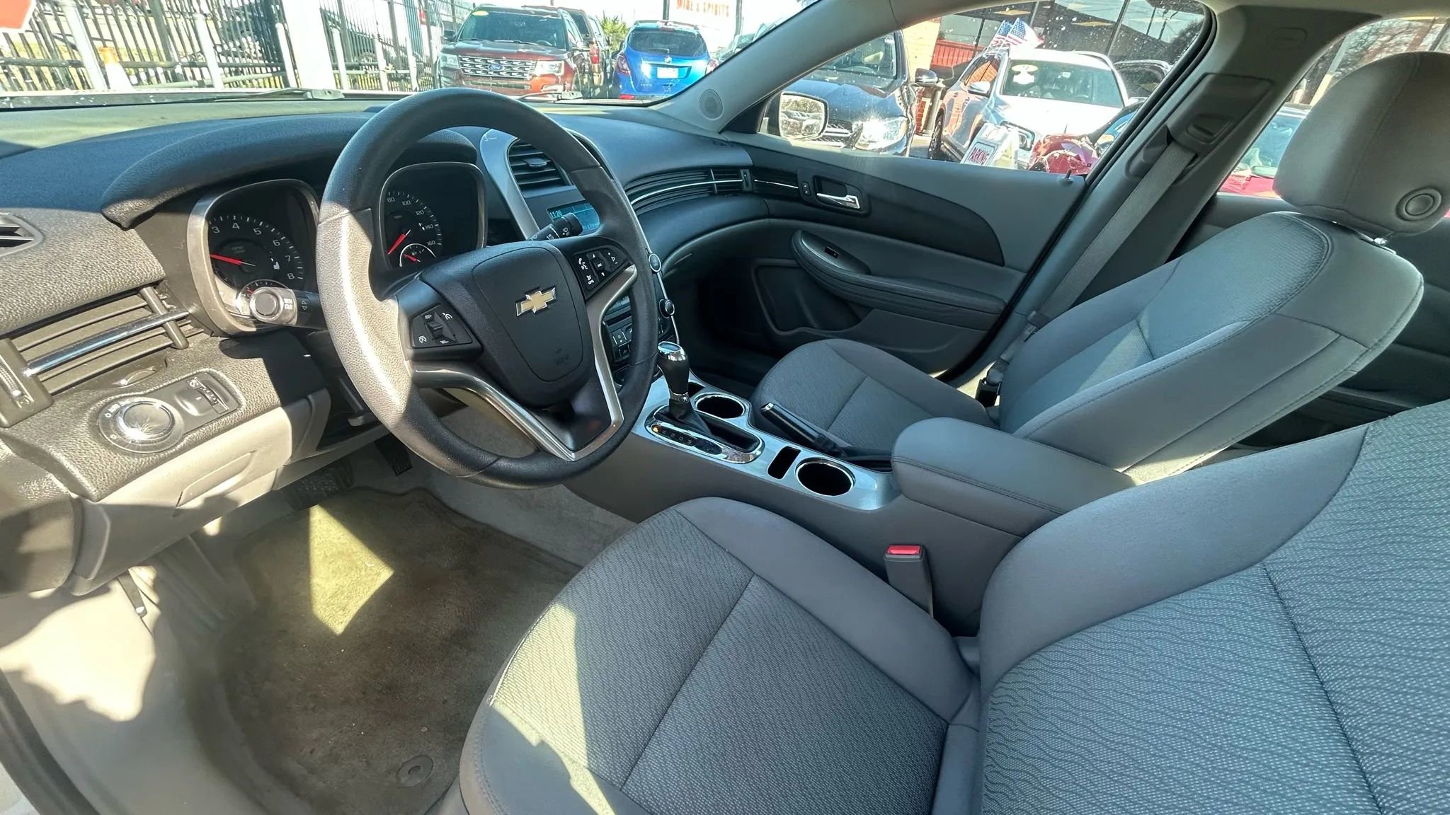 Used 2014 Chevrolet Malibu LS FWD image 9