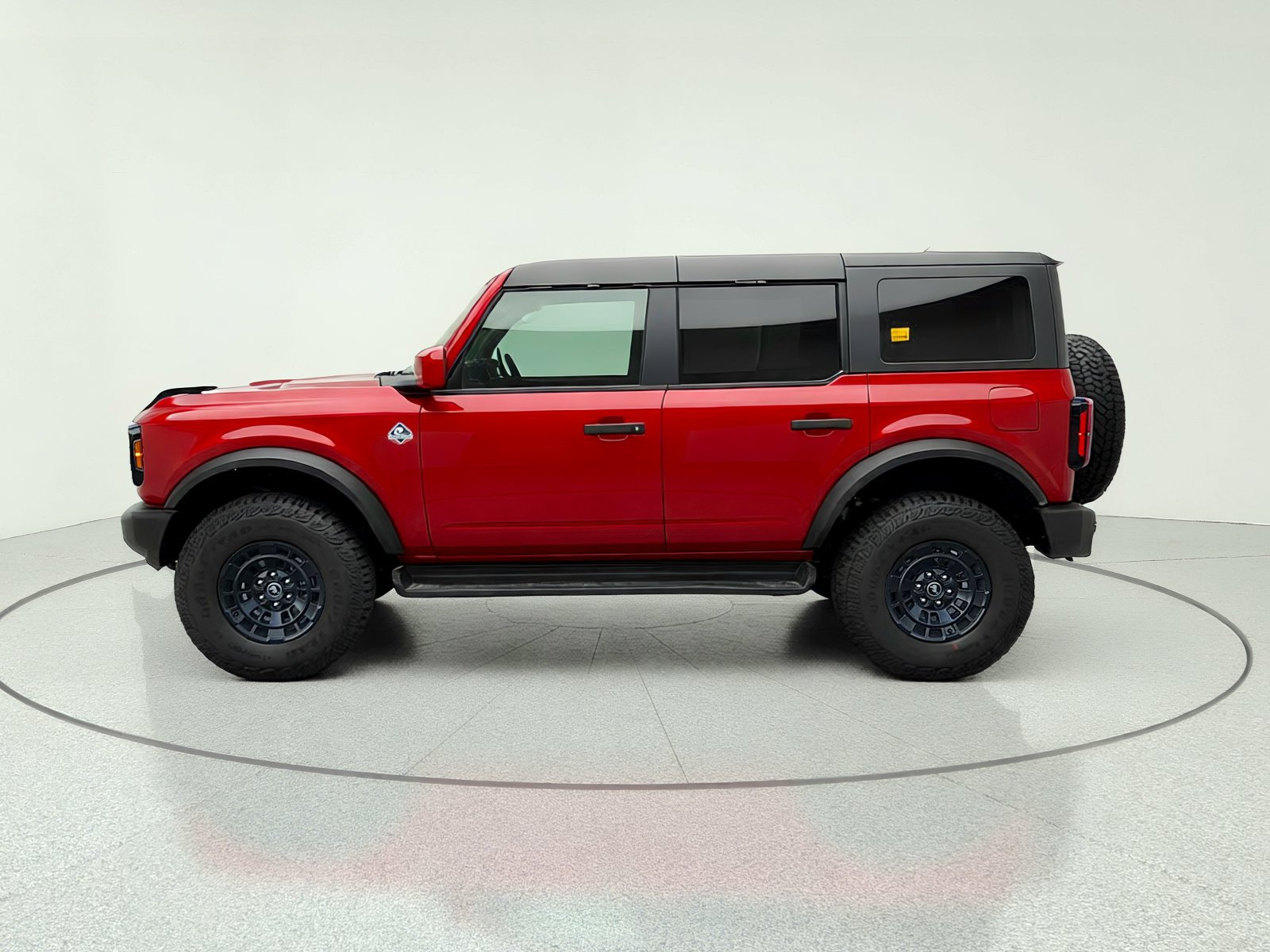 New 2026 Ford Bronco Outer Banks w/ Sasquatch Package AWD/4WD image 4