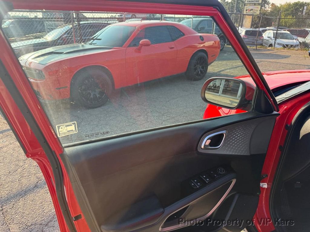 Used 2021 Kia Soul LX image 10