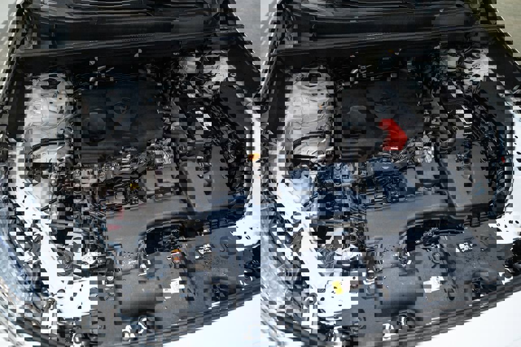 Used 2024 Toyota RAV4 LE image 32