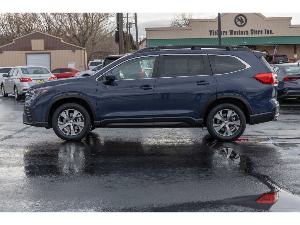 Certified 2025 Subaru Ascent Premium w/ Premium Package image 6