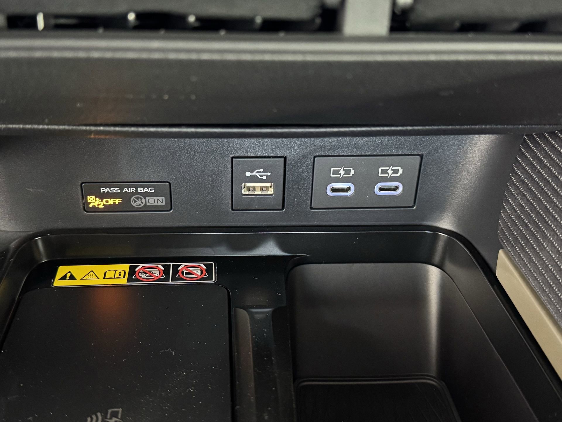 New 2026 Toyota Camry SE image 3