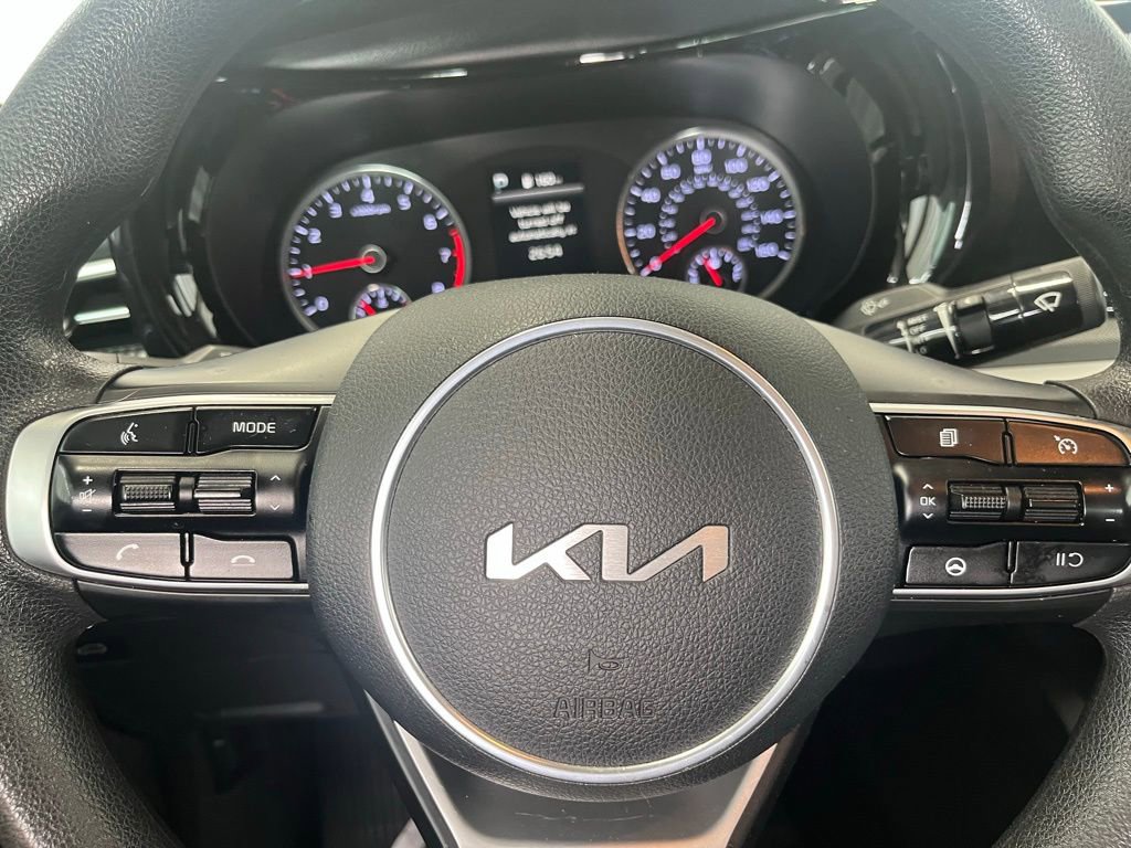 Used 2022 Kia K5 LXS image 20
