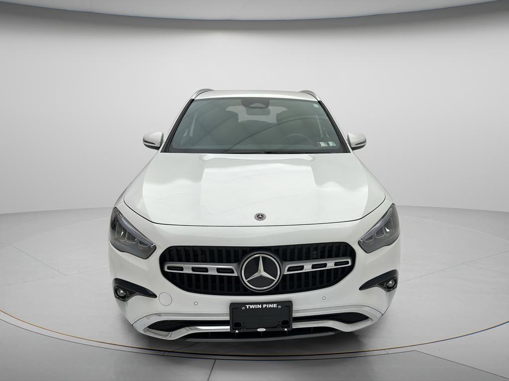 Used 2025 Mercedes-Benz GLA 250 4MATIC image 2