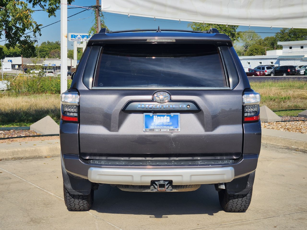 Used 2018 Toyota 4Runner TRD Off-Road AWD/4WD image 6