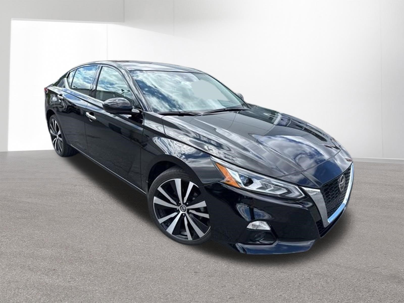 Used 2022 Nissan Altima 2.5 Platinum AWD/4WD image 30