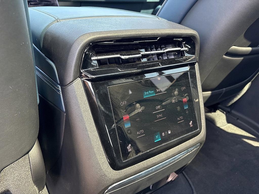 New 2025 Cadillac Escalade IQ Sport 2 AWD/4WD image 9