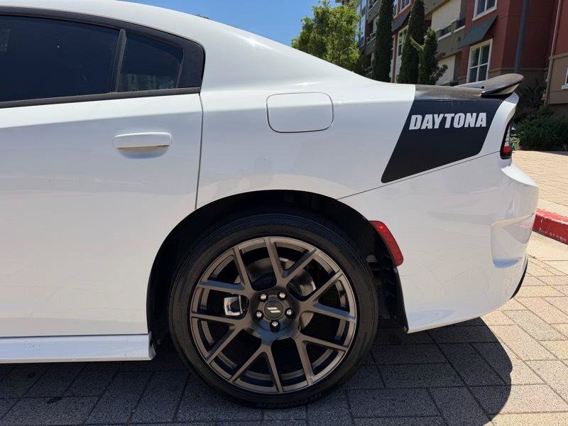 Used 2018 Dodge Charger R/T RWD image 28
