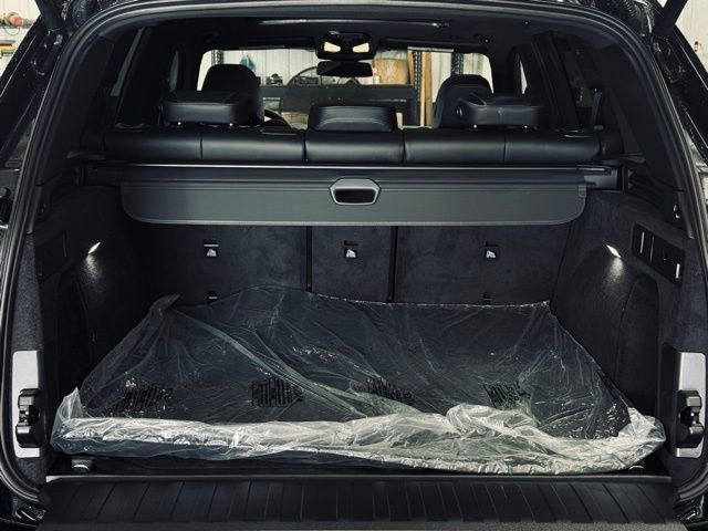 Used 2026 BMW X5 xDrive40i w/ M Sport Package image 9