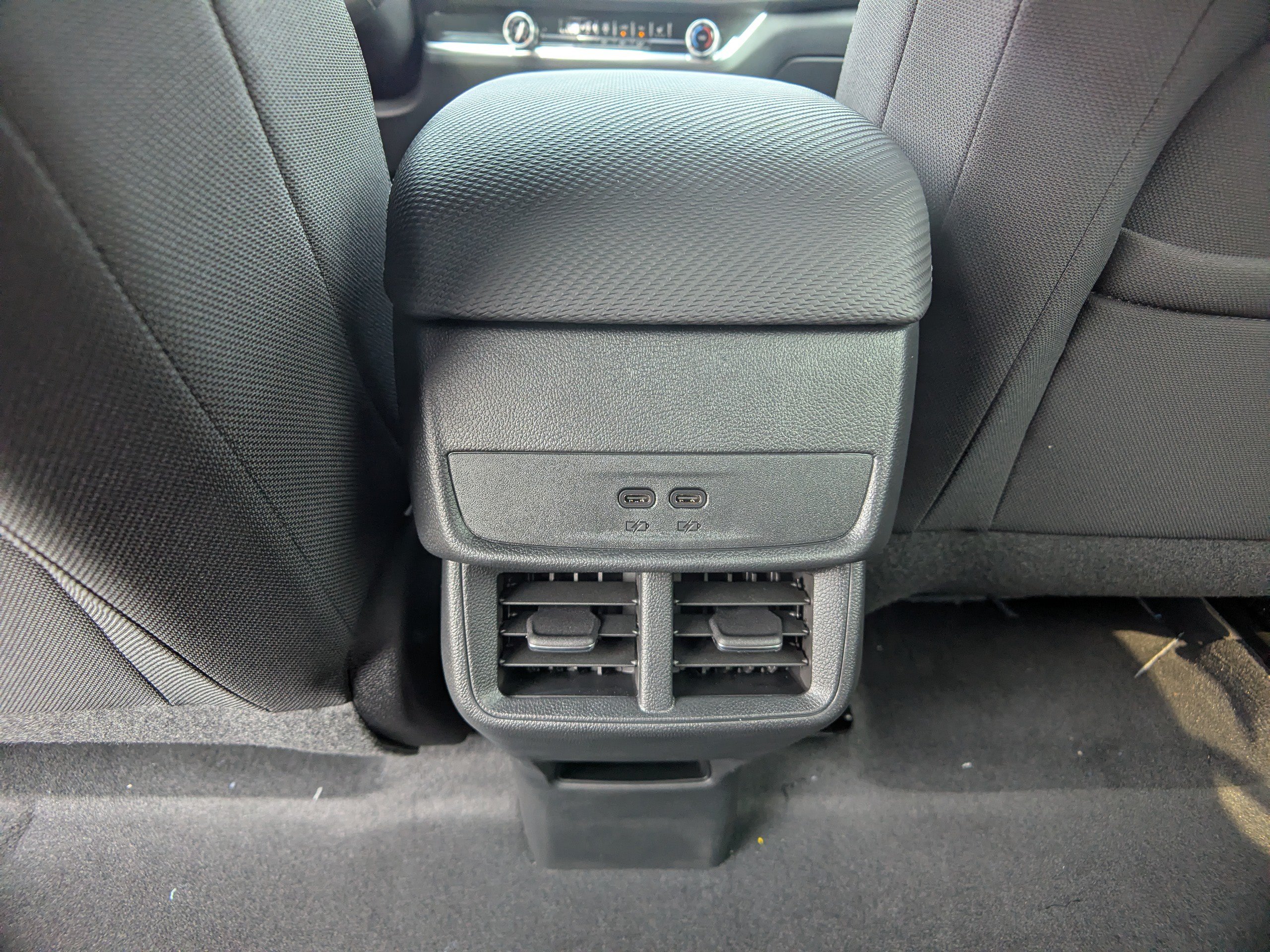 New 2027 Chevrolet Equinox LT FWD image 13