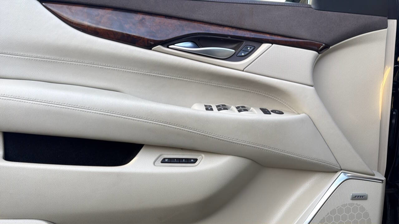 Used 2016 Cadillac Escalade Premium image 14