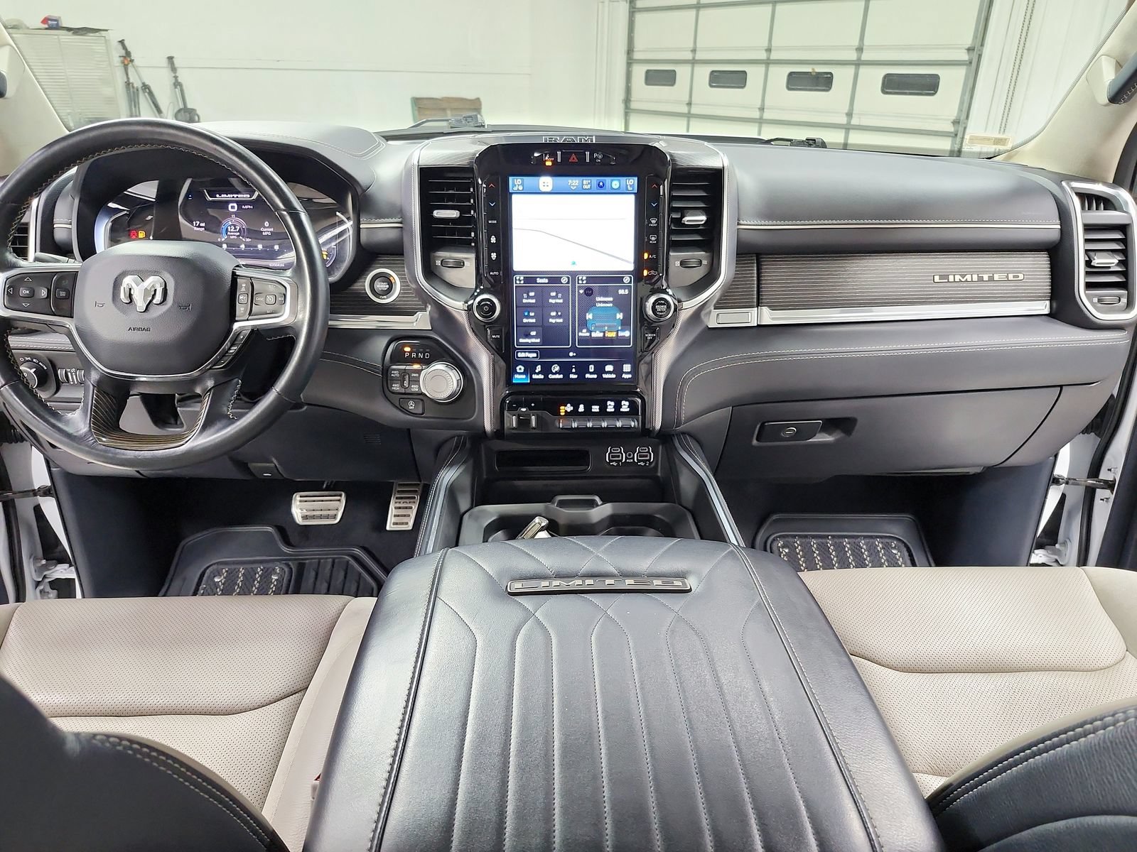 Used 2024 RAM 1500 Limited AWD/4WD image 25