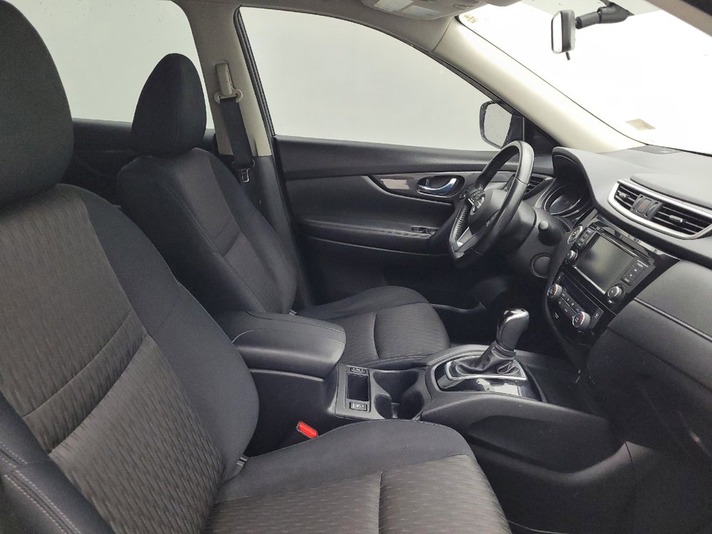 Used 2018 Nissan Rogue SV AWD/4WD image 21