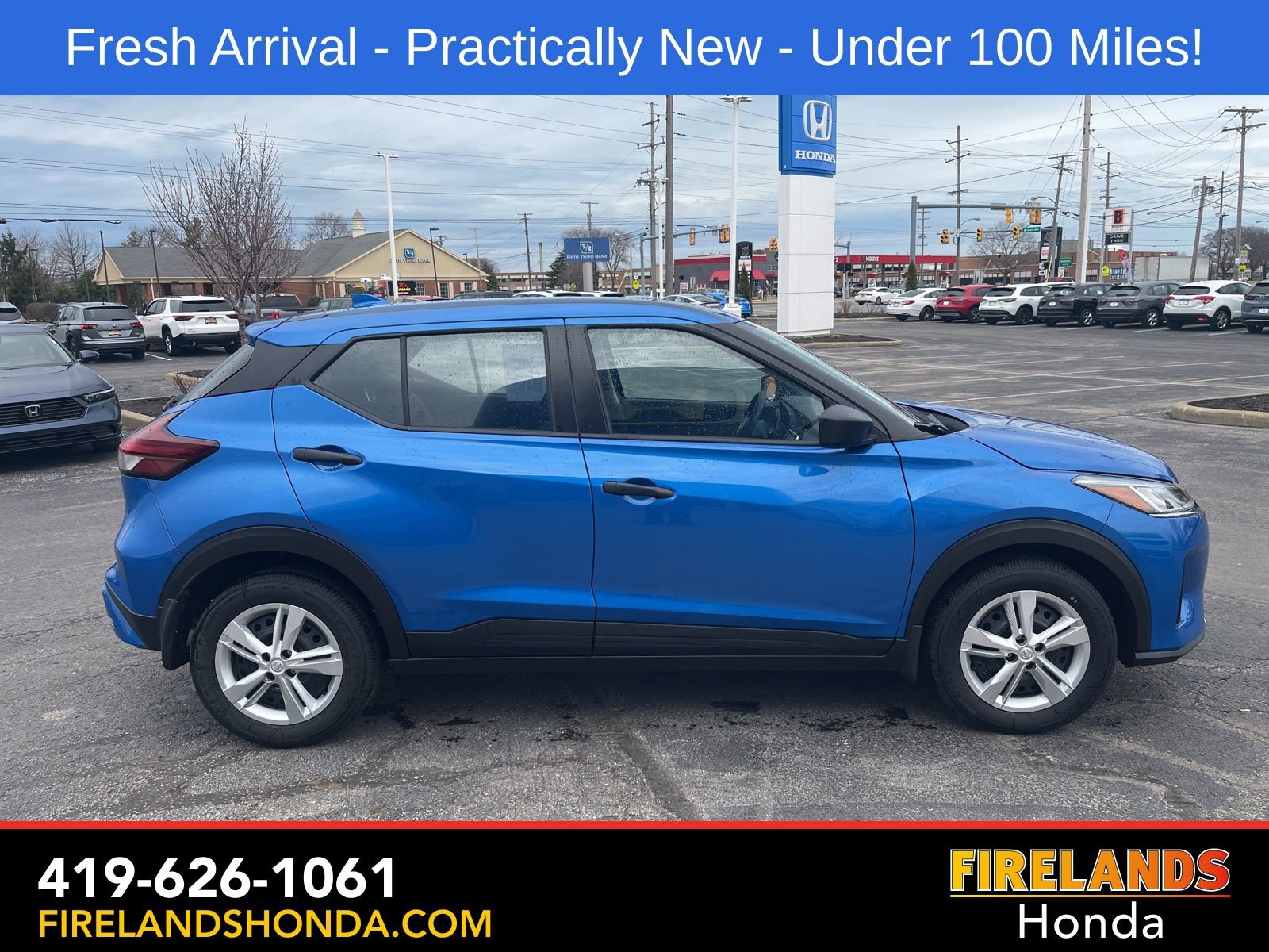 Used 2025 Nissan Kicks Play S image 5