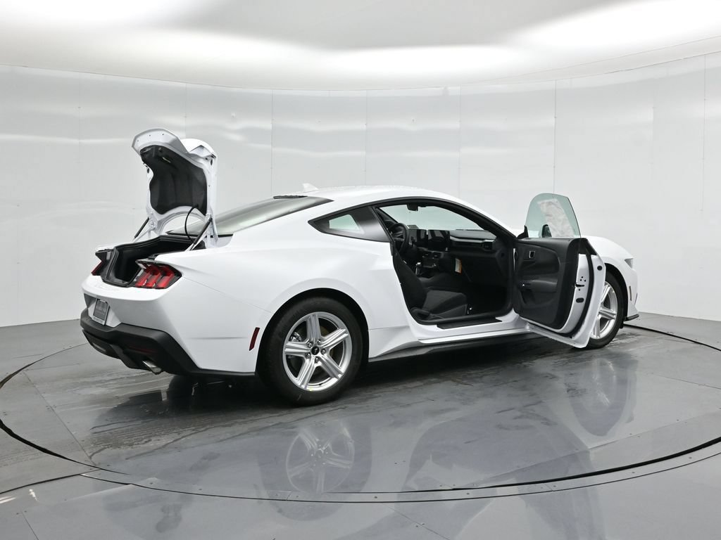 New 2026 Ford Mustang Coupe RWD image 5