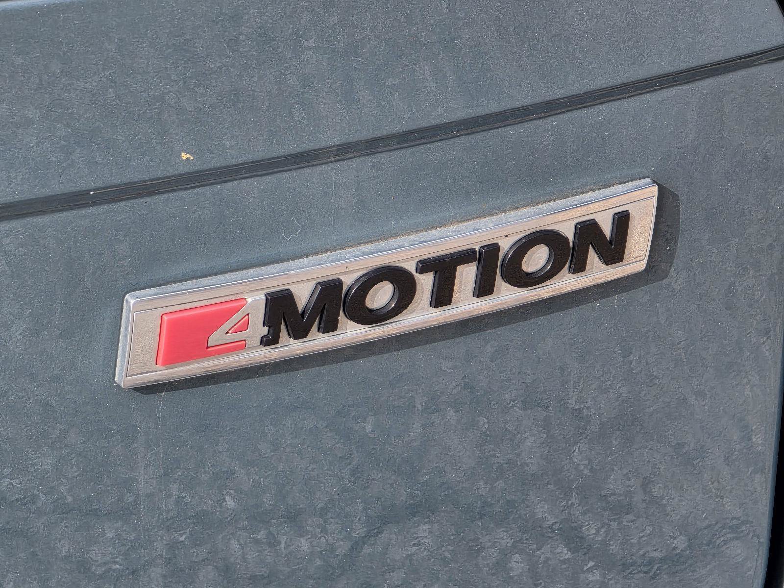 Used 2021 Volkswagen Tiguan SEL AWD/4WD image 42