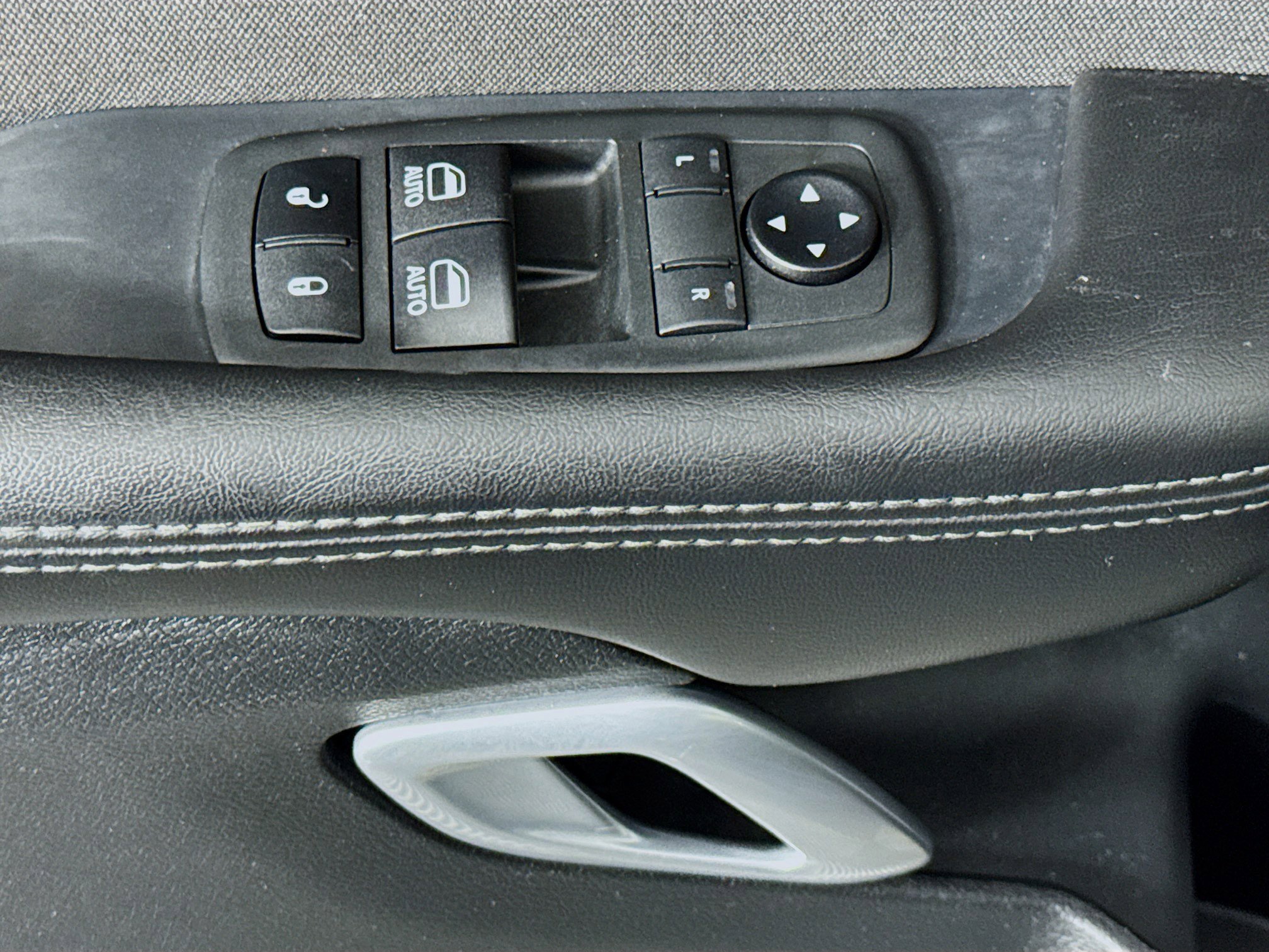 Used 2021 Dodge Challenger SXT w/ Blacktop Package image 23