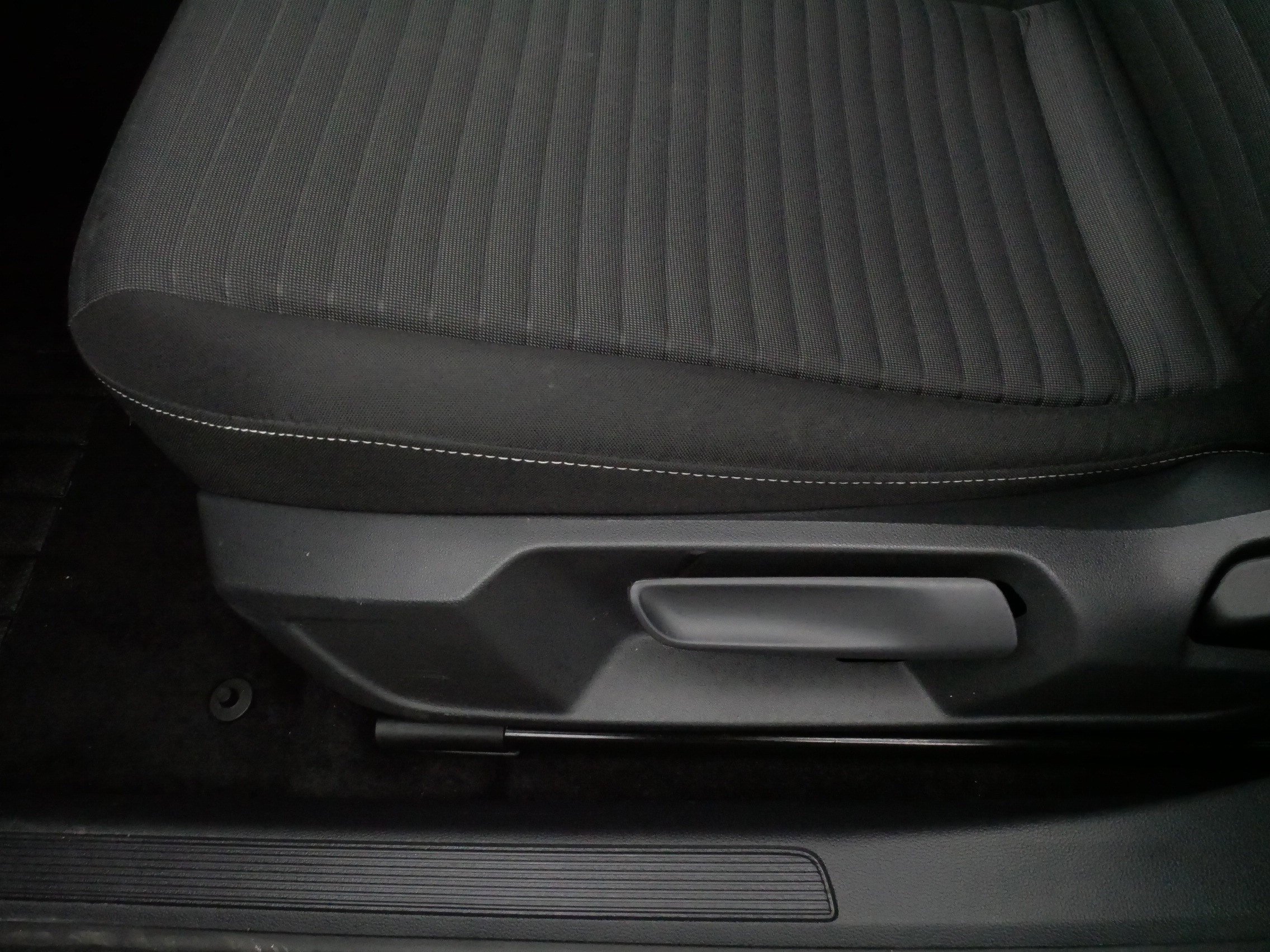 Certified 2024 Volkswagen Jetta S image 20