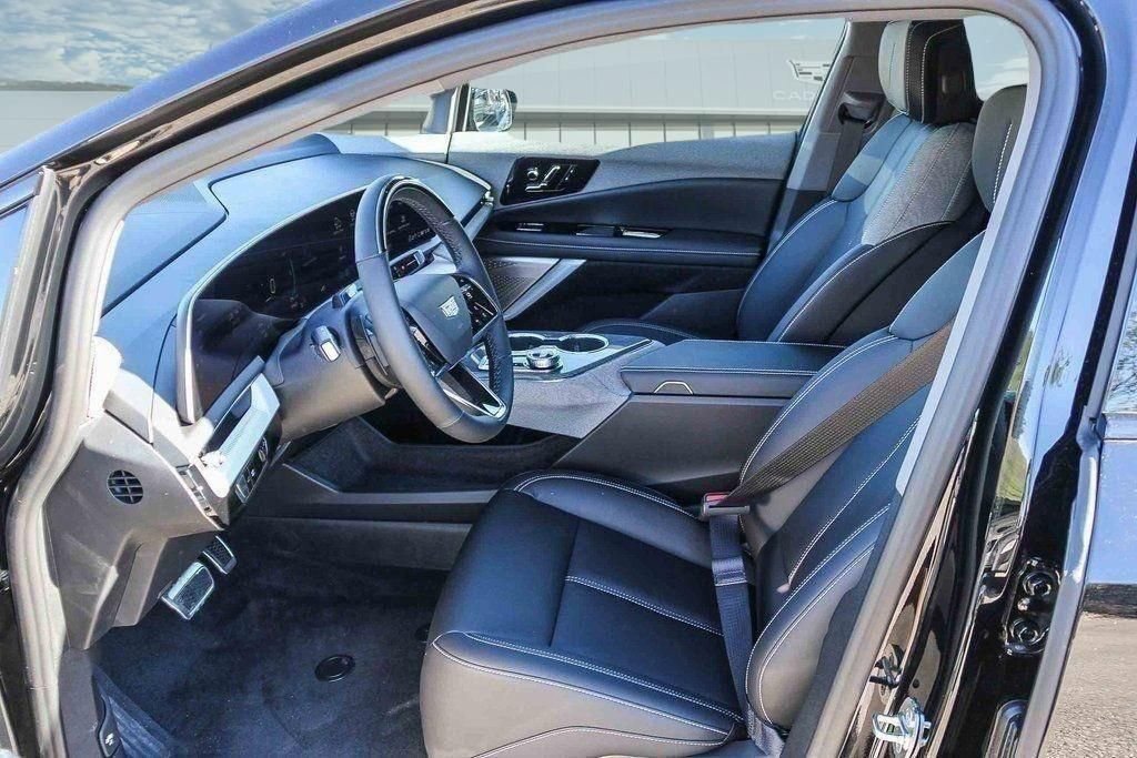 New 2026 Cadillac Optiq Sport 1 AWD/4WD image 11