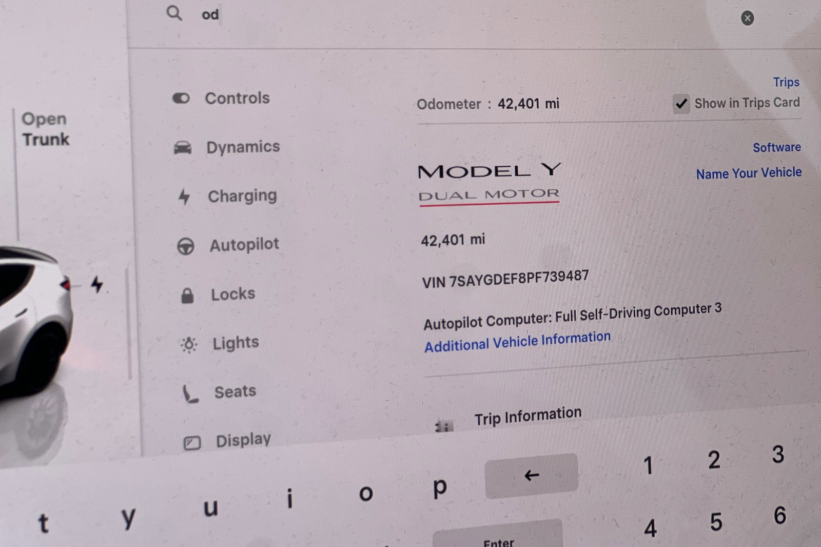 Used 2023 Tesla Model Y Performance image 24