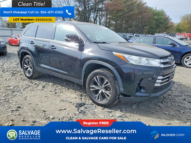 Used 2019 Toyota Highlander LE AWD/4WD image 5