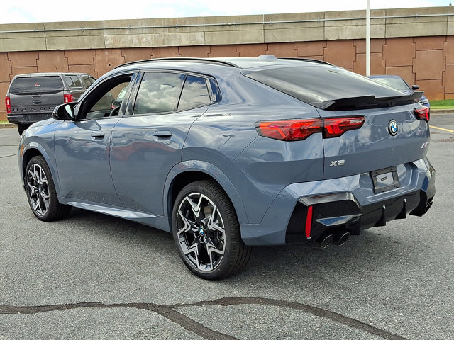 New 2025 BMW X2 M35i image 3