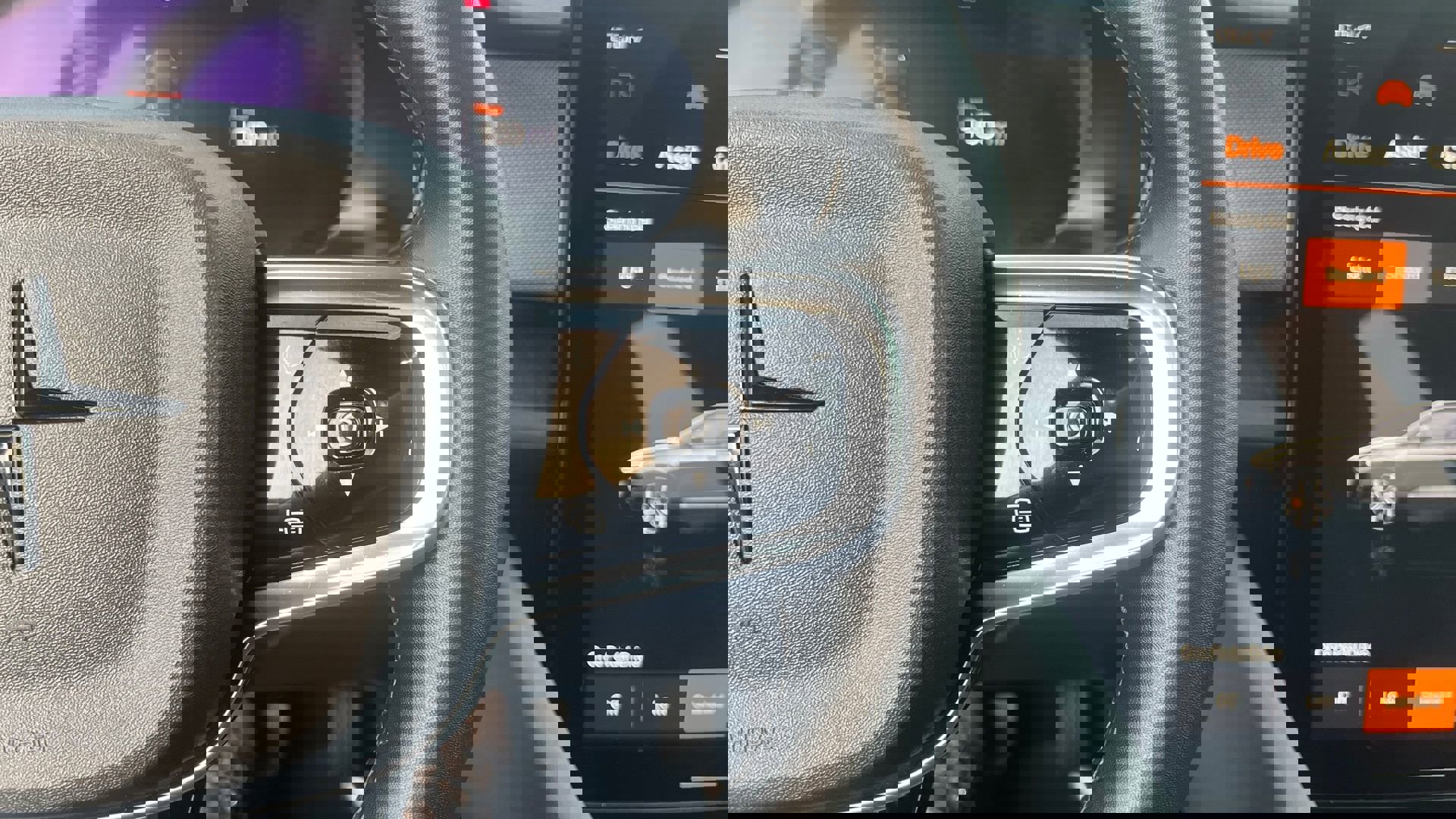 Used 2023 Polestar Polestar 2 Long range Dual motor - AWD w/ Pilot Pack image 11