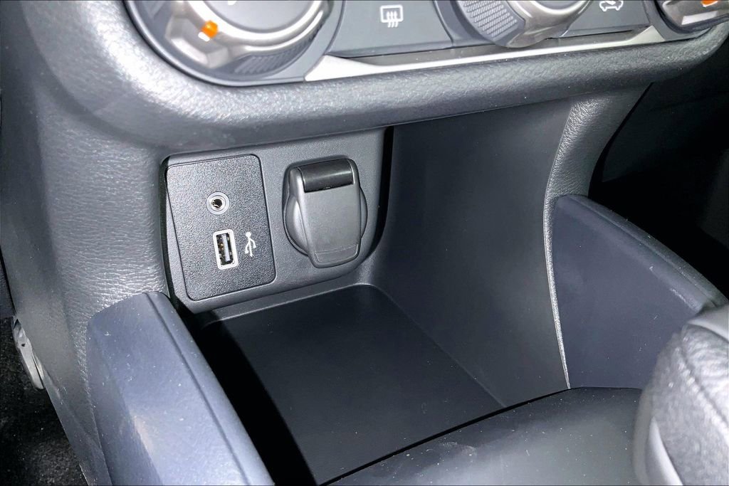 New 2025 Nissan Versa S w/ Trunk Package image 31