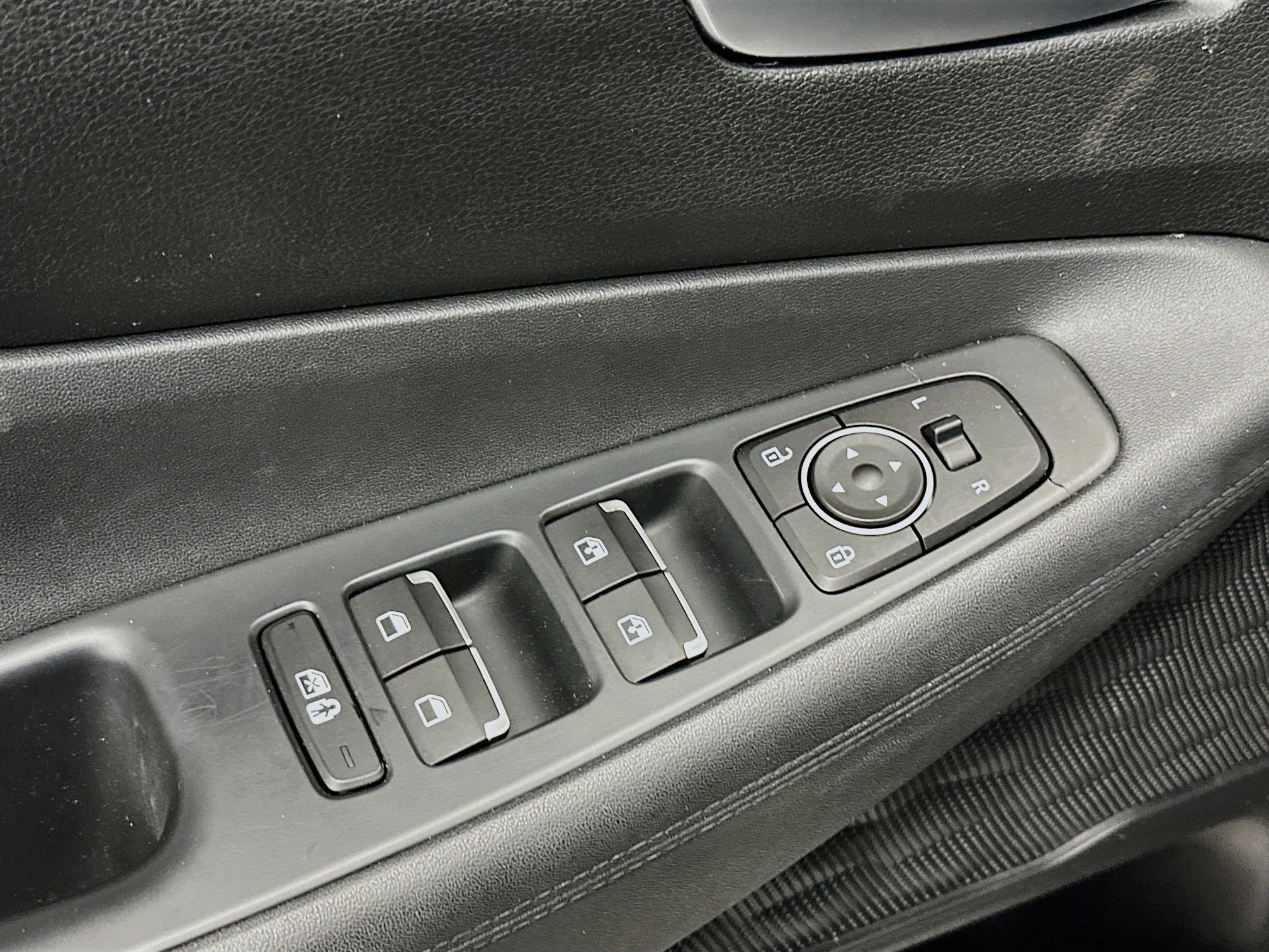 Used 2023 Hyundai Santa Fe XRT image 15