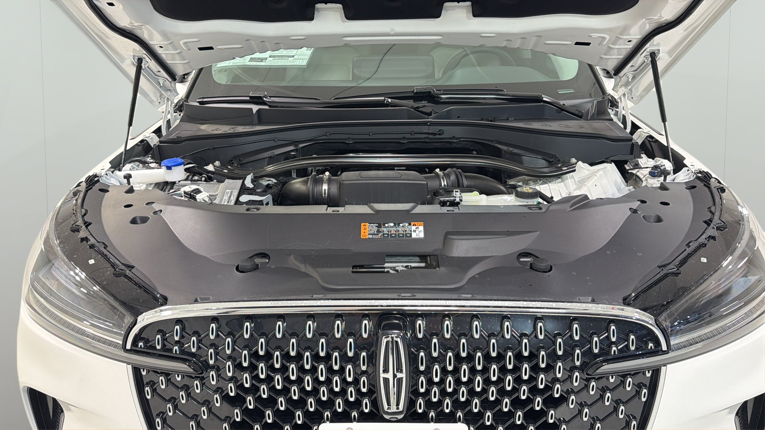 New 2027 Lincoln Aviator 2WD image 24
