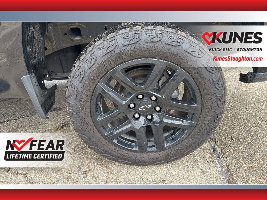Used 2024 Chevrolet Silverado 1500 LT Trail Boss AWD/4WD image 18