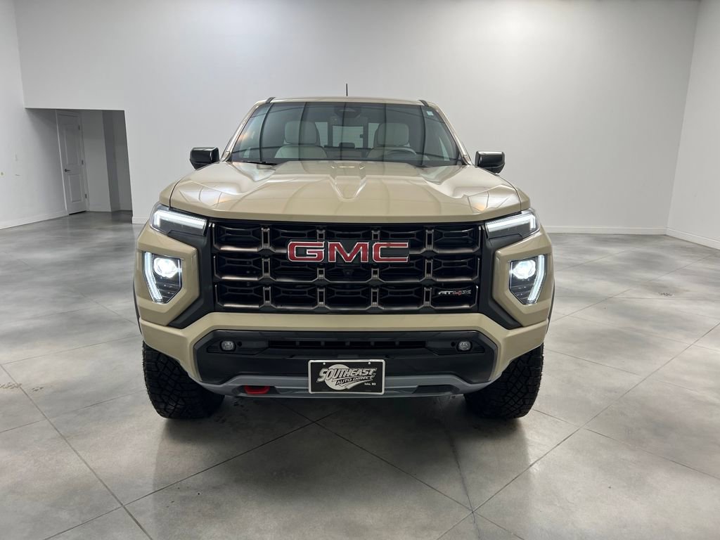 Used 2024 GMC Canyon AT4X image 2