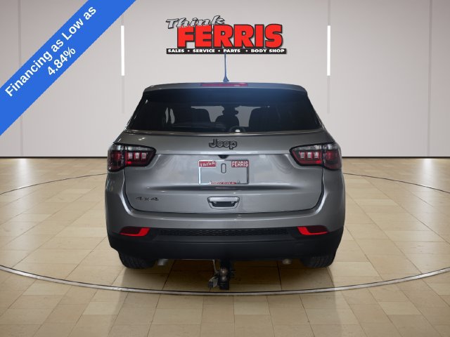 Used 2024 Jeep Compass Sport AWD/4WD image 4